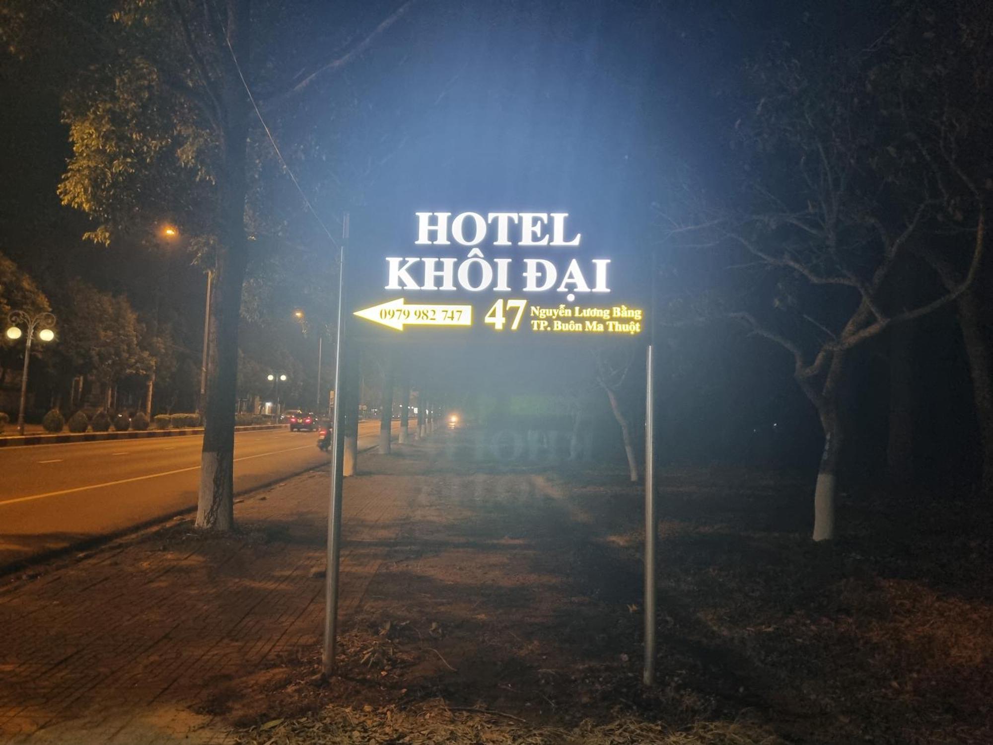 Khoi Dai Hotel บวนมาถวต ภายนอก รูปภาพ