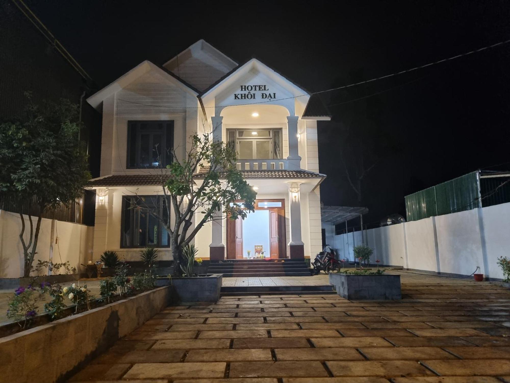 Khoi Dai Hotel บวนมาถวต ภายนอก รูปภาพ