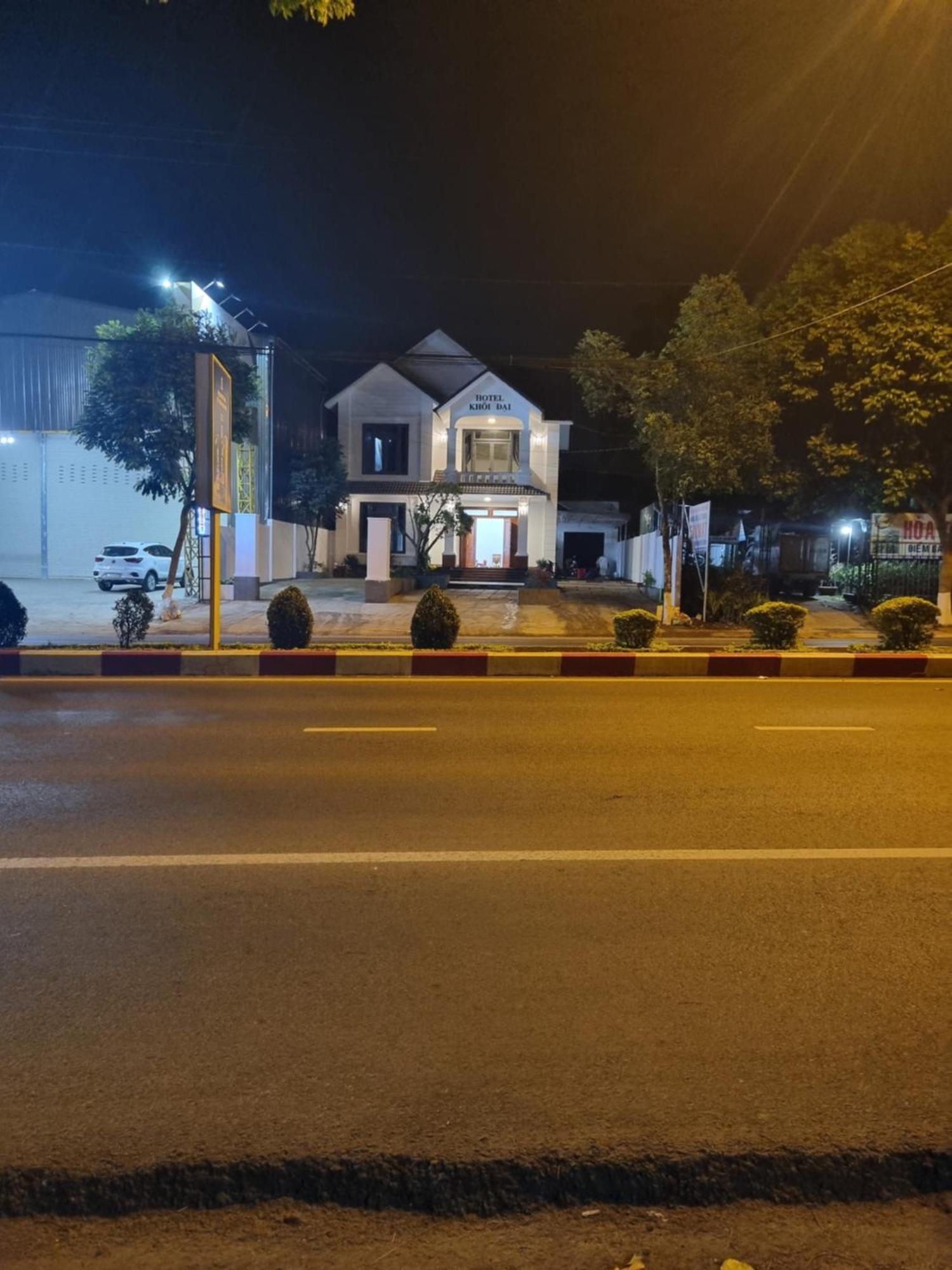 Khoi Dai Hotel บวนมาถวต ภายนอก รูปภาพ